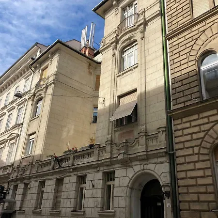 Intimate Classy * Budapest