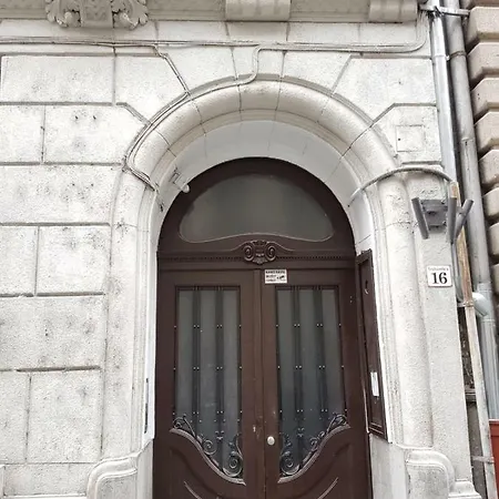 Intimate Classy * Budapest